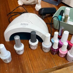 SUNUV Nail Lamp with Gelish Nail Polishes